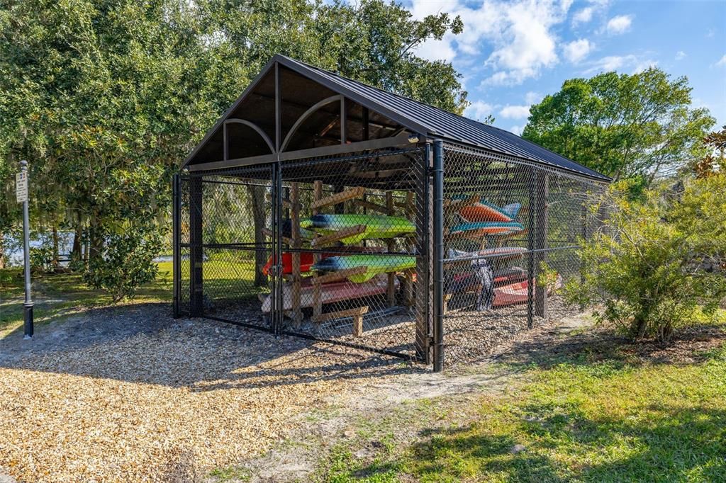 На продажу: $70,000 (0.17 acres)