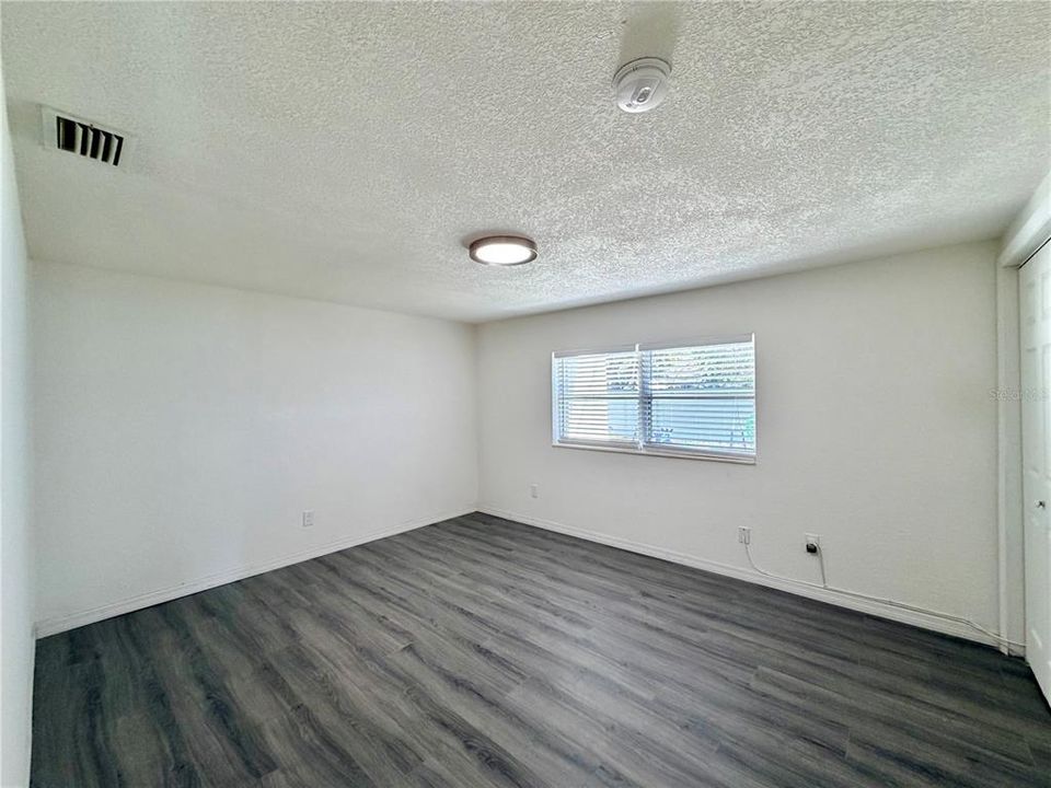 En Renta: $2,950 (3 camas, 2 baños, 1980 Pies cuadrados)