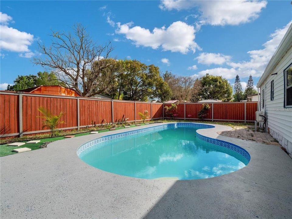 На продажу: $270,000 (3 спален, 2 ванн, 989 Квадратных фут)