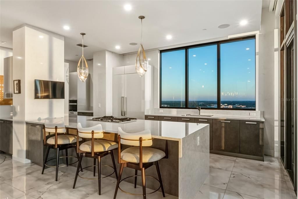 En Venta: $6,250,000 (3 camas, 3 baños, 3407 Pies cuadrados)