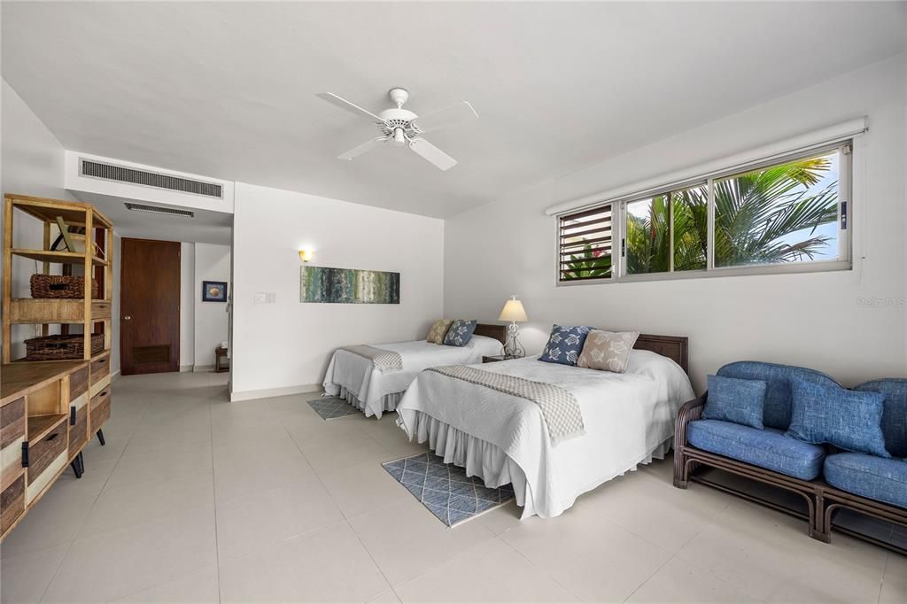 For Rent: $15,700 (3 beds, 3 baths, 3414 Square Feet)