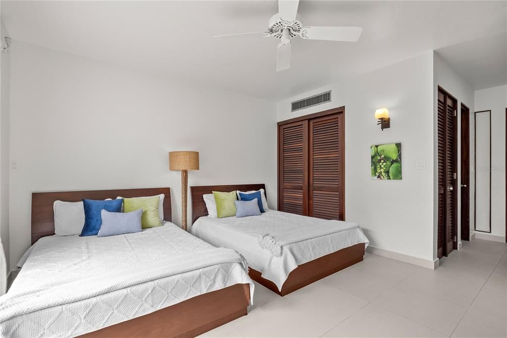 For Rent: $15,700 (3 beds, 3 baths, 3414 Square Feet)