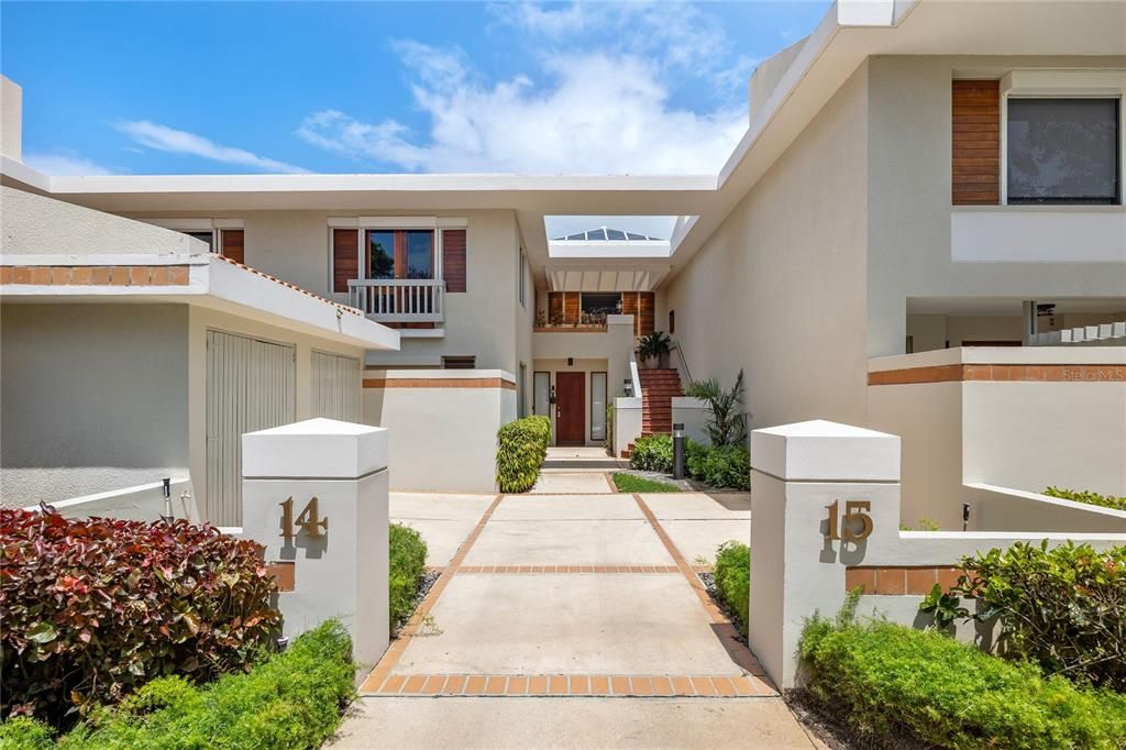 For Rent: $15,700 (3 beds, 3 baths, 3414 Square Feet)