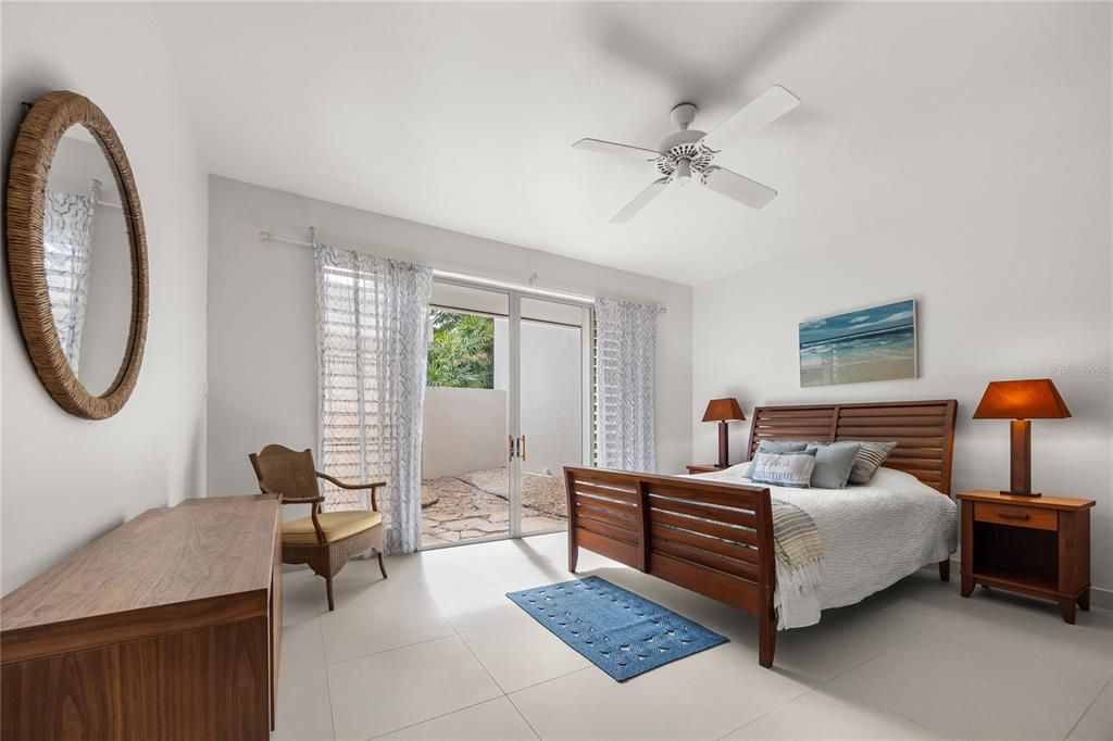 For Rent: $15,700 (3 beds, 3 baths, 3414 Square Feet)