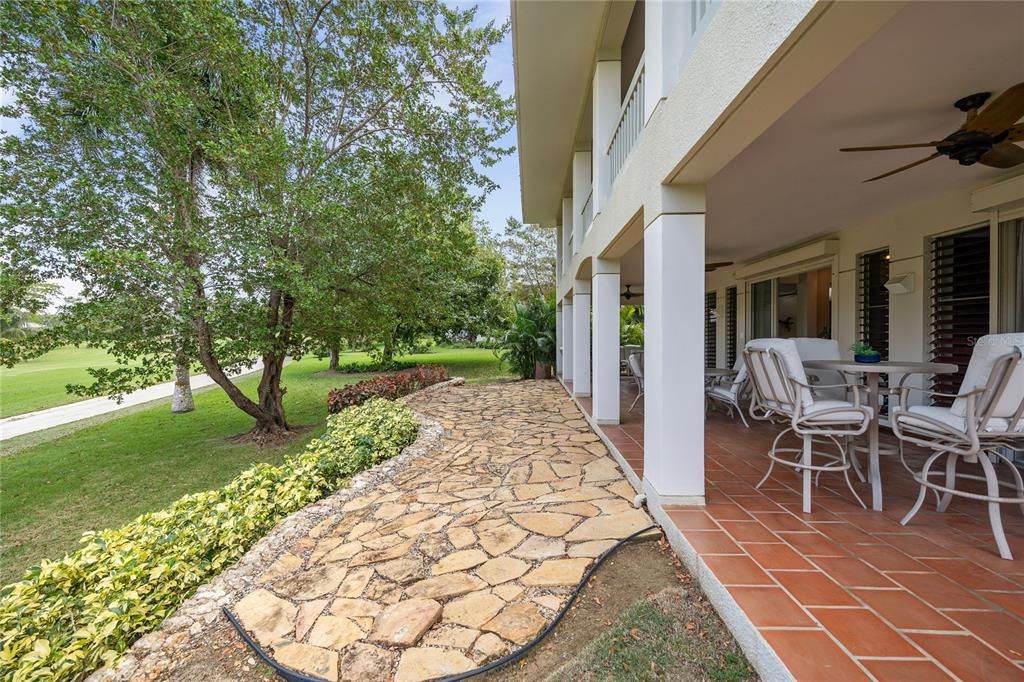 For Rent: $15,700 (3 beds, 3 baths, 3414 Square Feet)