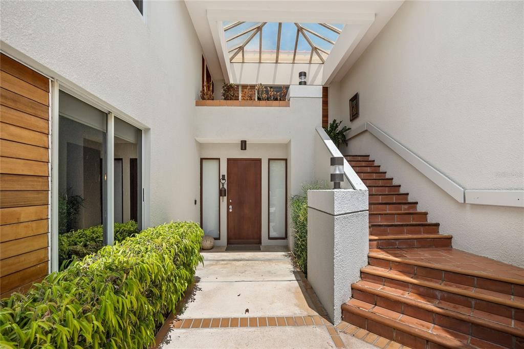 For Rent: $15,700 (3 beds, 3 baths, 3414 Square Feet)