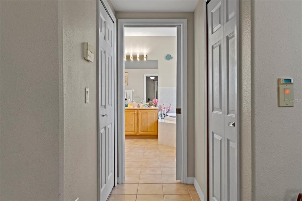 На продажу: $434,900 (4 спален, 2 ванн, 2697 Квадратных фут)