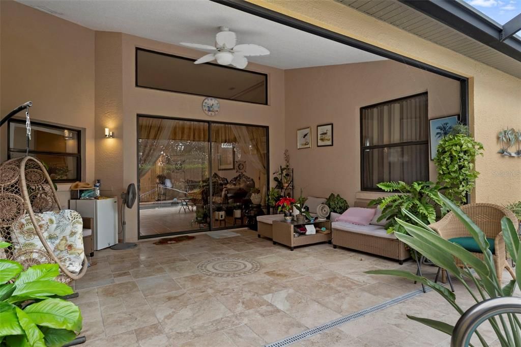 На продажу: $434,900 (4 спален, 2 ванн, 2697 Квадратных фут)