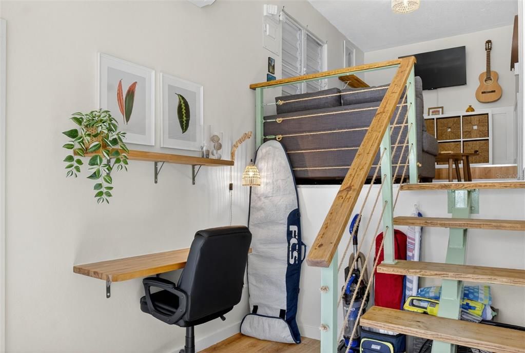 На продажу: $569,000 (2 спален, 2 ванн, 640 Квадратных фут)