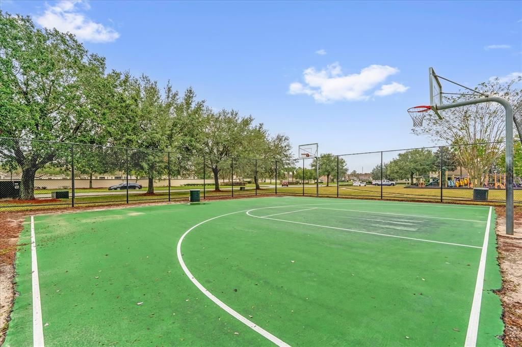 На продажу: $365,000 (3 спален, 2 ванн, 1900 Квадратных фут)