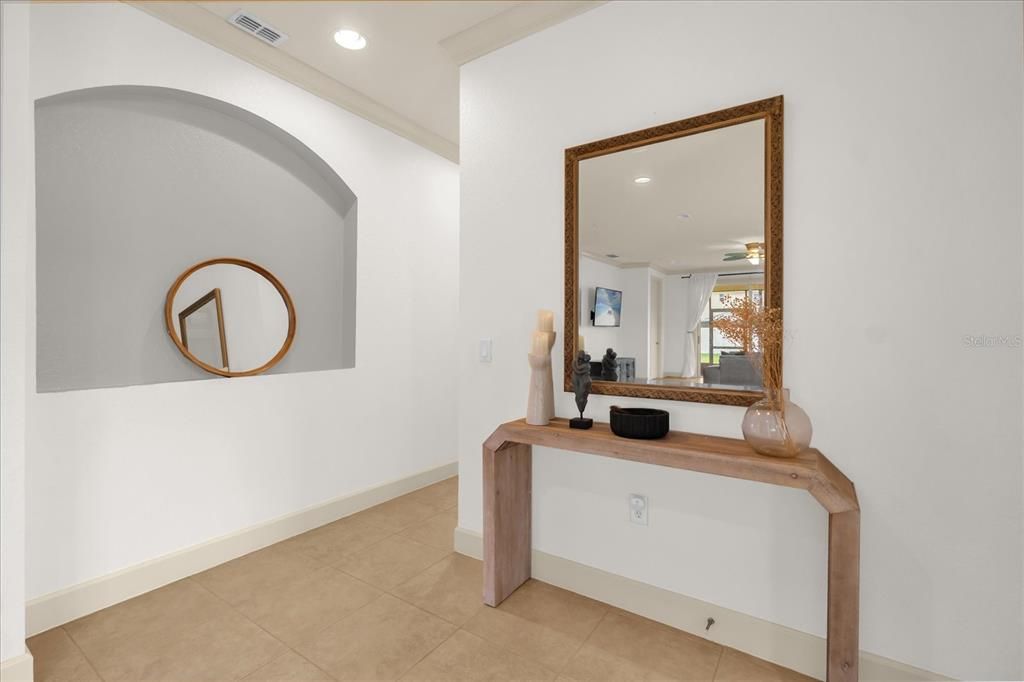 На продажу: $365,000 (3 спален, 2 ванн, 1900 Квадратных фут)