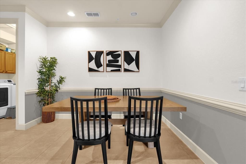 На продажу: $365,000 (3 спален, 2 ванн, 1900 Квадратных фут)