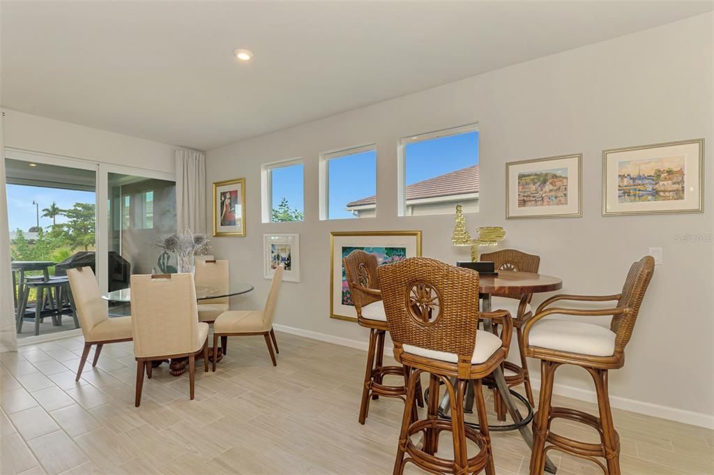 待售: $575,000 (2 贝兹, 2 浴室, 2193 平方英尺)