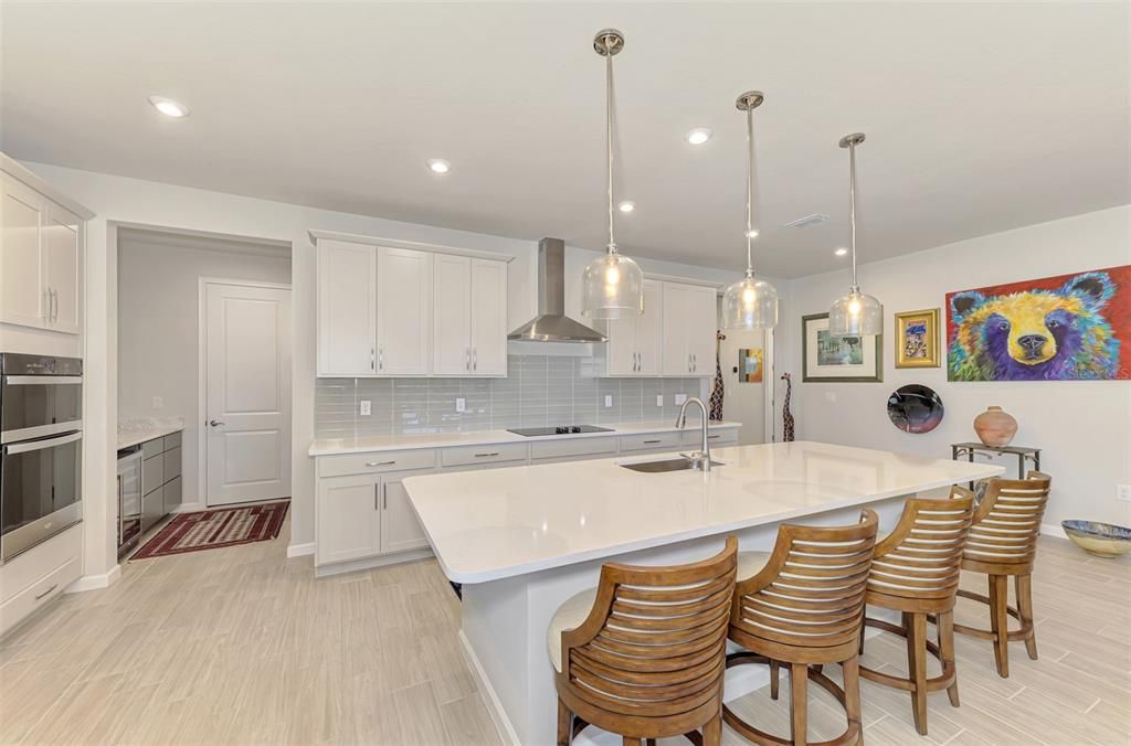 待售: $575,000 (2 贝兹, 2 浴室, 2193 平方英尺)