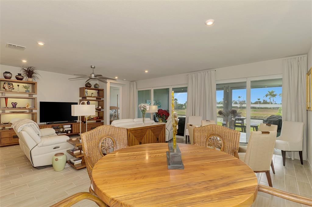 待售: $575,000 (2 贝兹, 2 浴室, 2193 平方英尺)