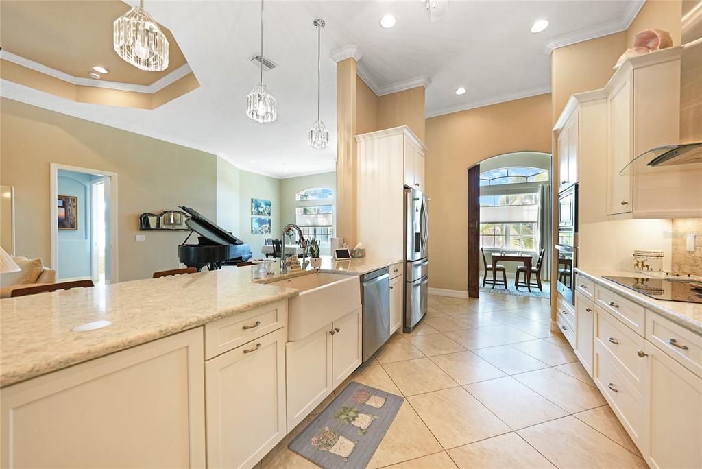 待售: $799,000 (3 贝兹, 3 浴室, 2513 平方英尺)