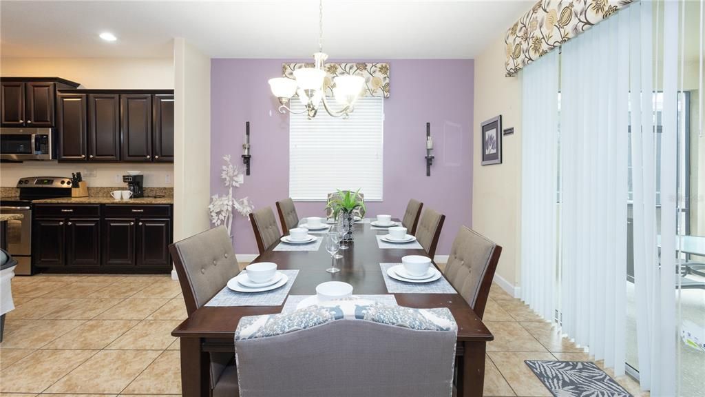 En Venta: $529,900 (6 camas, 5 baños, 3291 Pies cuadrados)