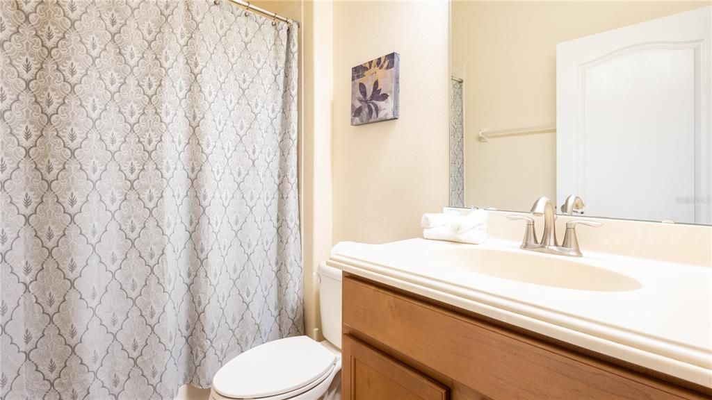 En Venta: $529,900 (6 camas, 5 baños, 3291 Pies cuadrados)