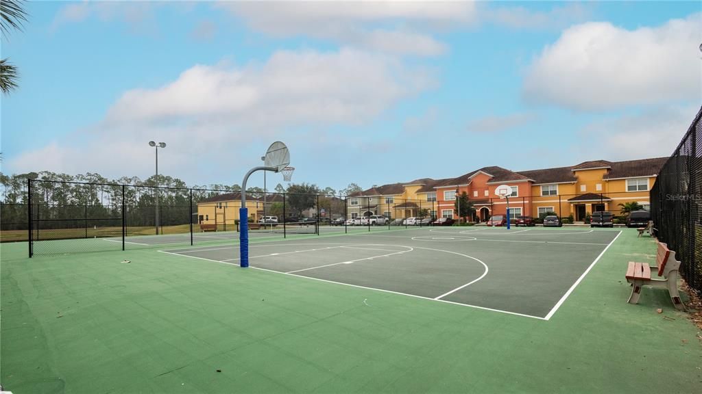 En Venta: $529,900 (6 camas, 5 baños, 3291 Pies cuadrados)