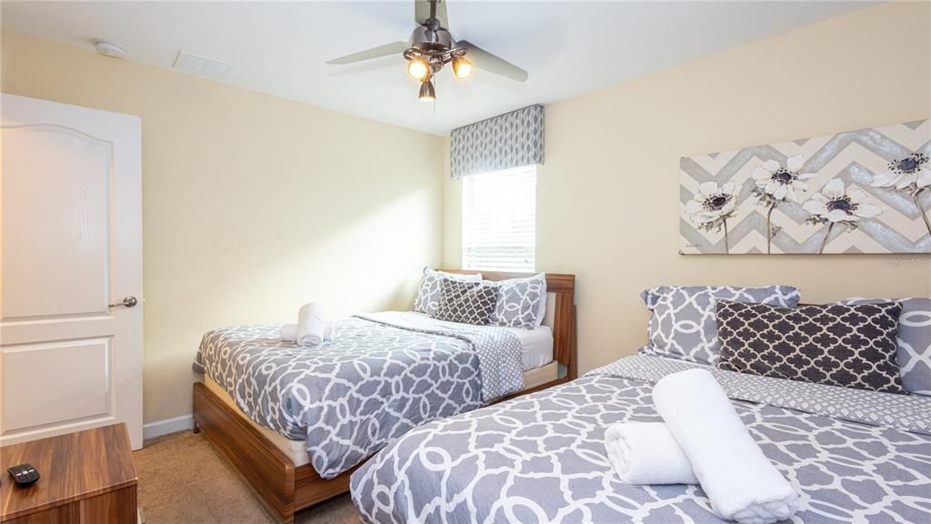 En Venta: $529,900 (6 camas, 5 baños, 3291 Pies cuadrados)