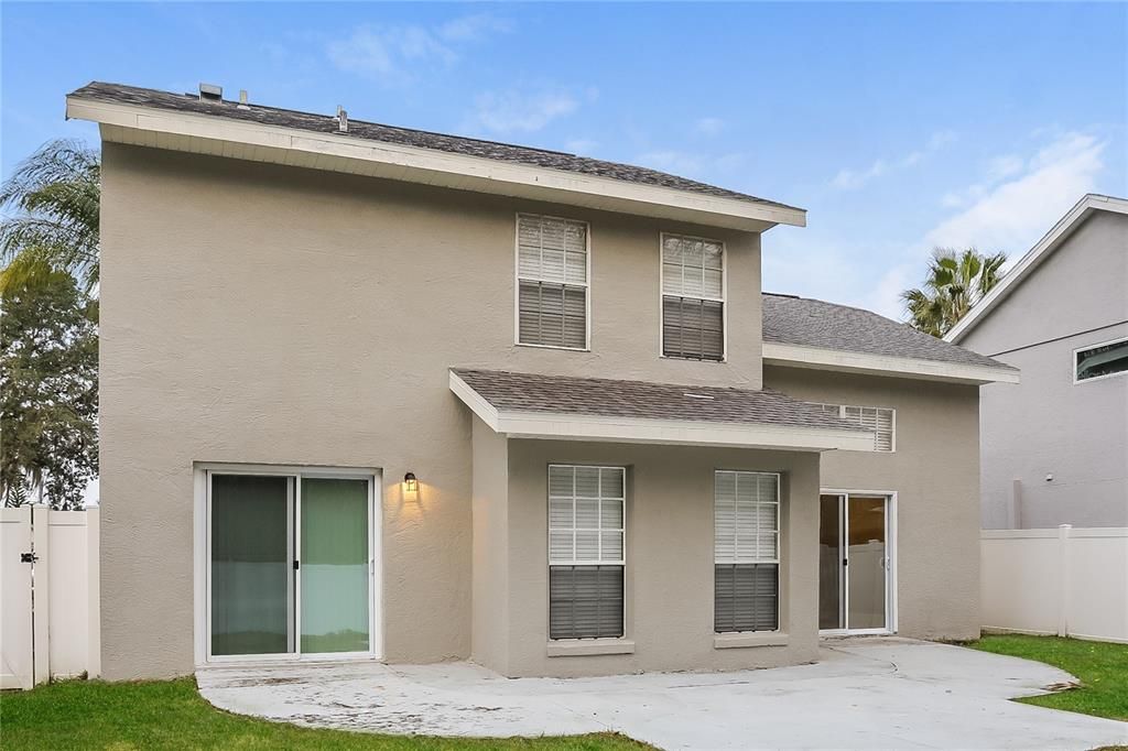 В аренду: $2,445 (3 спален, 2 ванн, 1403 Квадратных фут)