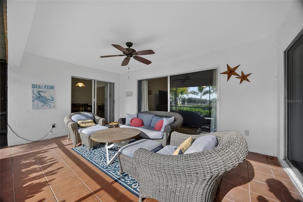 En Venta: $275,000 (3 camas, 2 baños, 1696 Pies cuadrados)