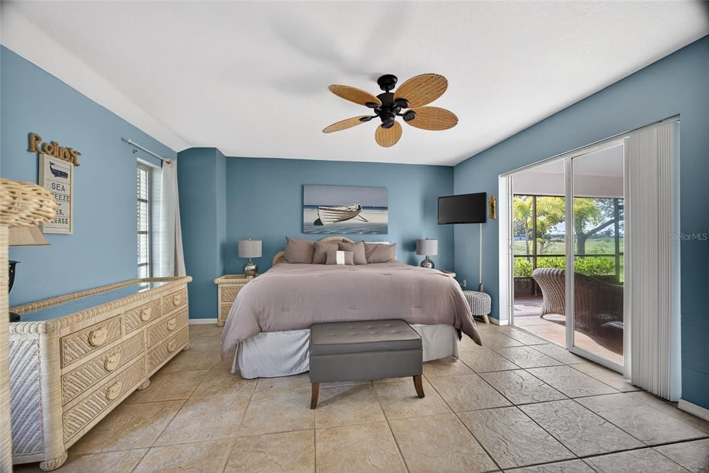 En Venta: $275,000 (3 camas, 2 baños, 1696 Pies cuadrados)