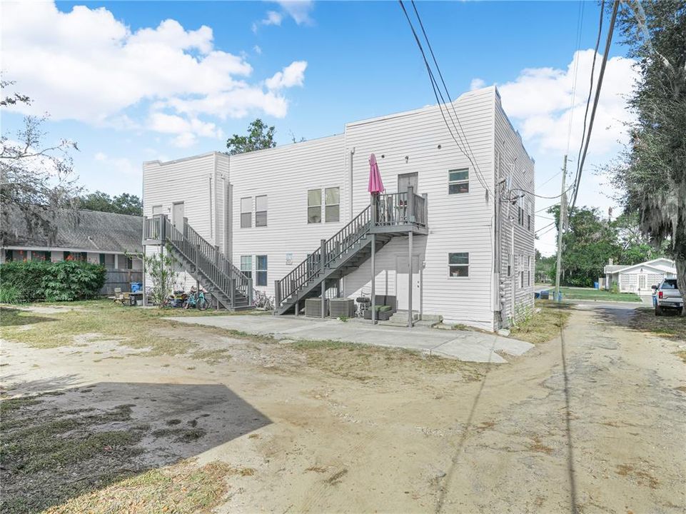 For Sale: $850,000 (12 beds, 0 baths, 4466 Square Feet)