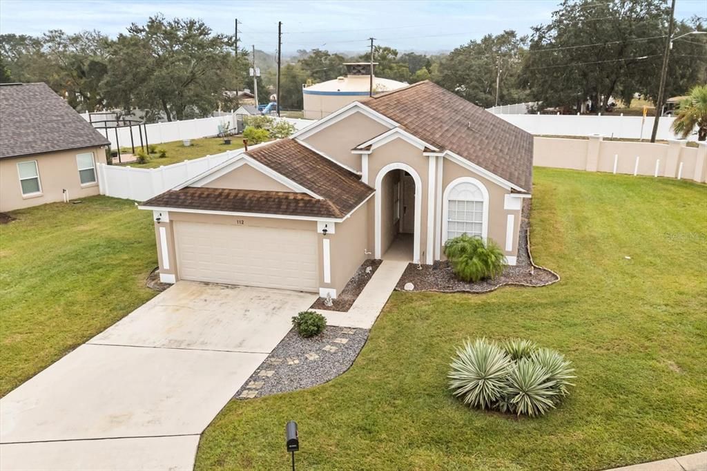 待售: $295,000 (3 贝兹, 2 浴室, 1374 平方英尺)