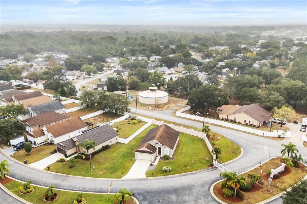 待售: $295,000 (3 贝兹, 2 浴室, 1374 平方英尺)