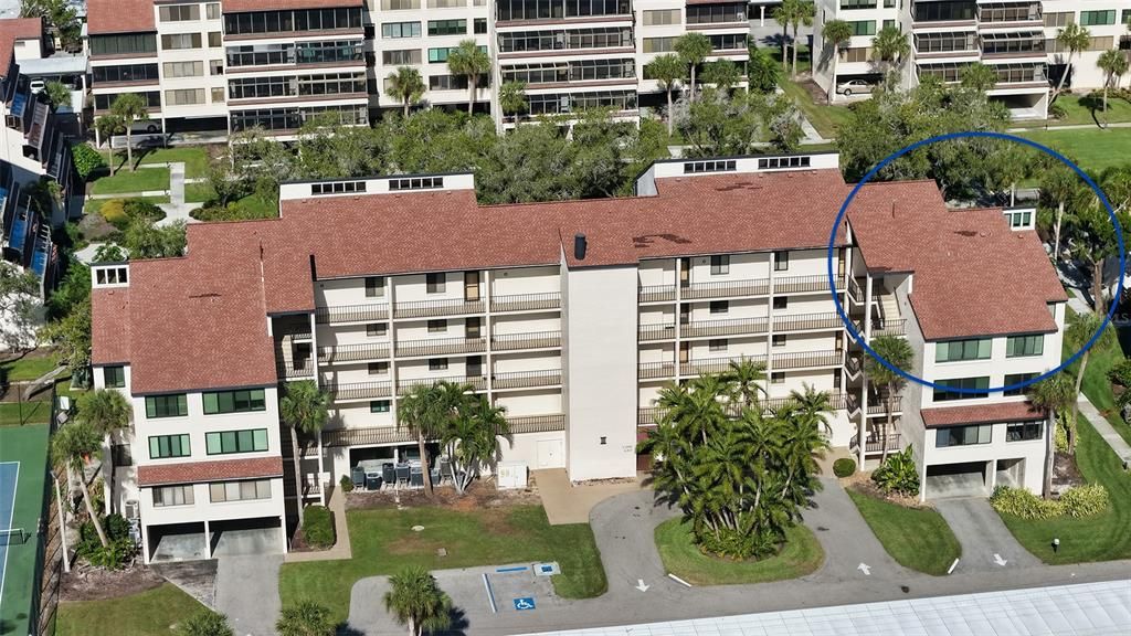 For Sale: $889,000 (2 beds, 2 baths, 1556 Square Feet)