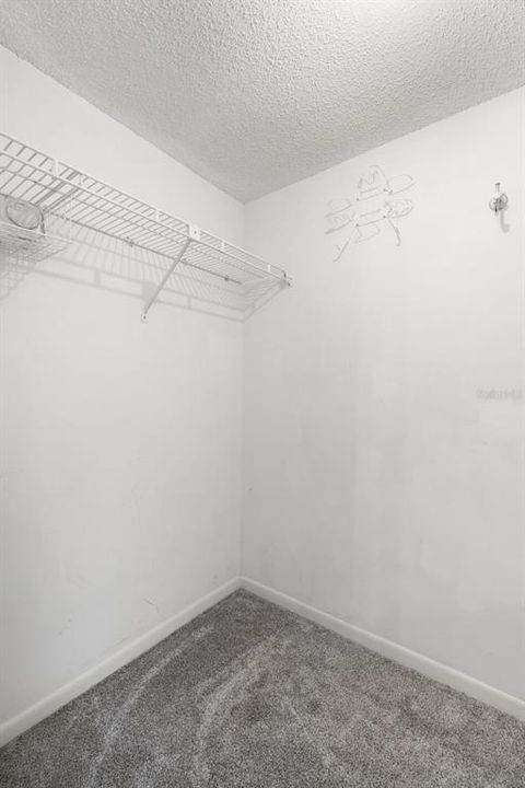 For Sale: $265,000 (1 beds, 1 baths, 790 Square Feet)