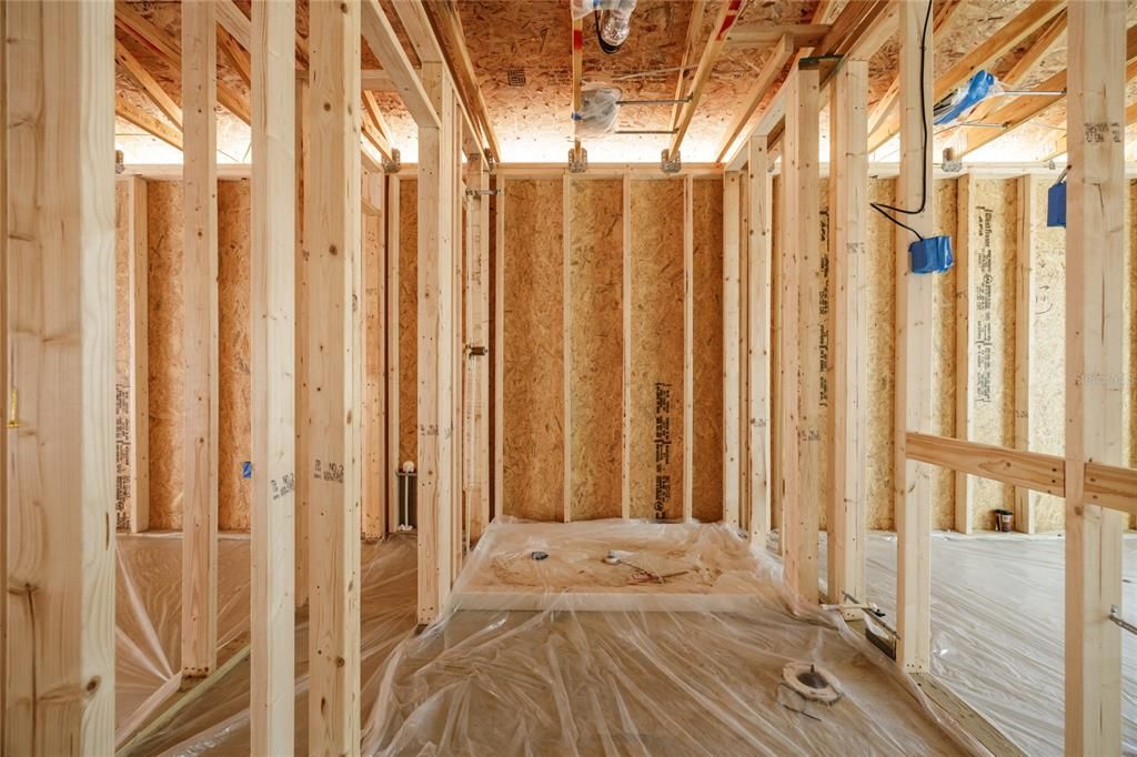 For Sale: $224,990 (2 beds, 2 baths, 1113 Square Feet)