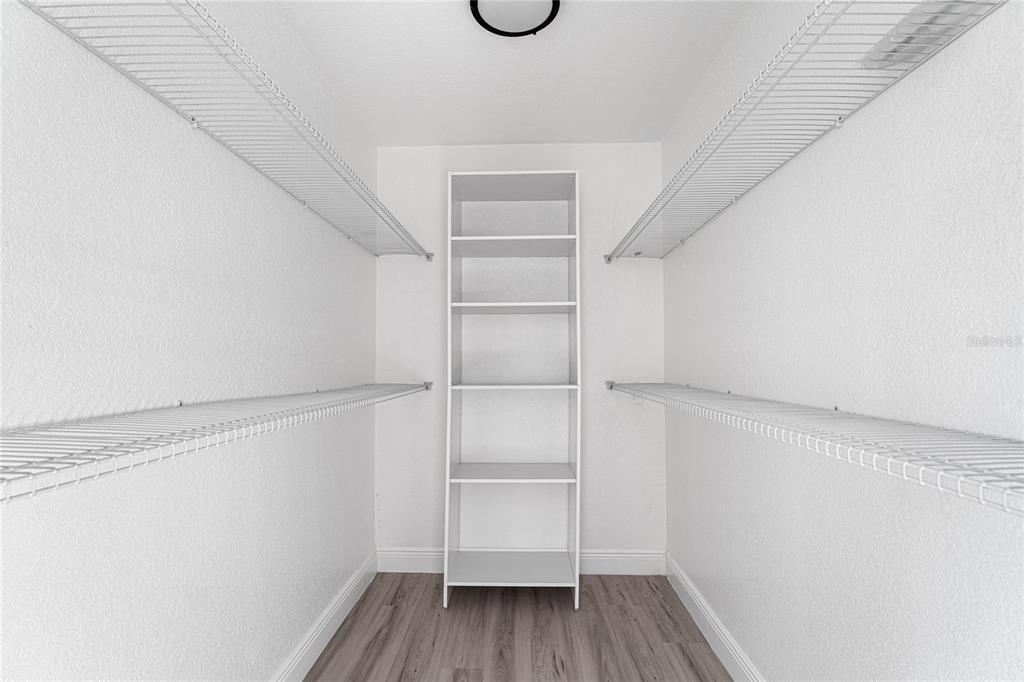 На продажу: $579,000 (4 спален, 3 ванн, 2015 Квадратных фут)