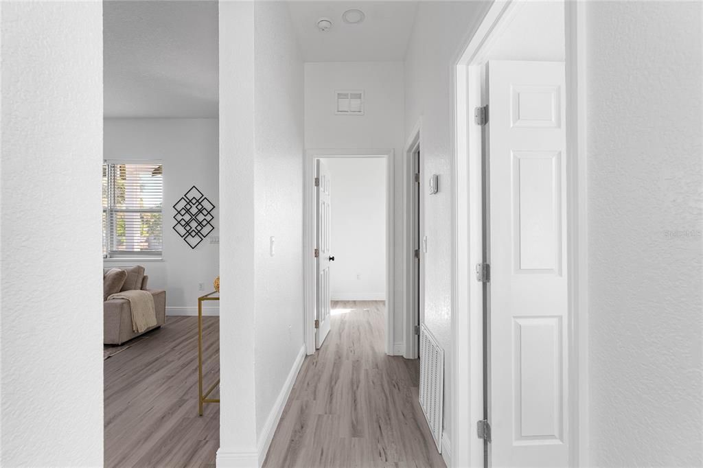 На продажу: $579,000 (4 спален, 3 ванн, 2015 Квадратных фут)