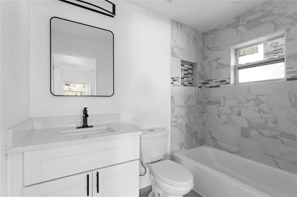 На продажу: $579,000 (4 спален, 3 ванн, 2015 Квадратных фут)