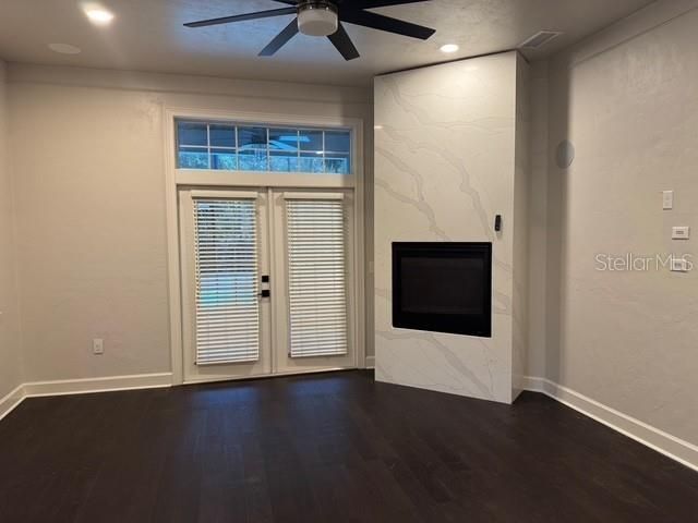 For Rent: $5,500 (5 beds, 5 baths, 3306 Square Feet)