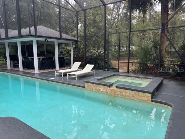 For Rent: $5,500 (5 beds, 5 baths, 3306 Square Feet)