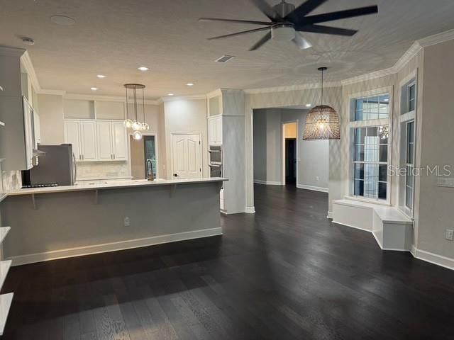 For Rent: $5,500 (5 beds, 5 baths, 3306 Square Feet)