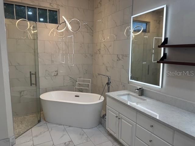 For Rent: $5,500 (5 beds, 5 baths, 3306 Square Feet)