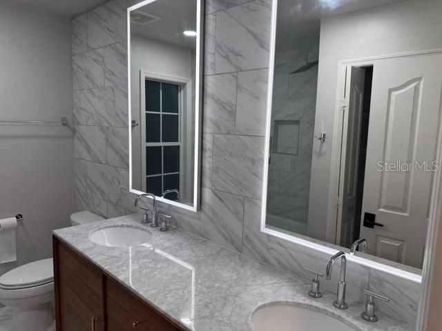 For Rent: $5,500 (5 beds, 5 baths, 3306 Square Feet)