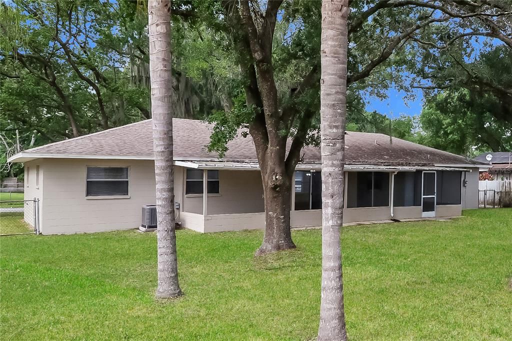 出租: $1,850 (3 贝兹, 2 浴室, 1467 平方英尺)