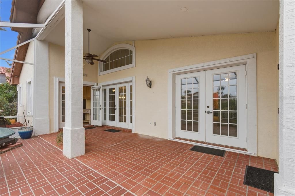 На продажу: $449,000 (3 спален, 2 ванн, 1844 Квадратных фут)