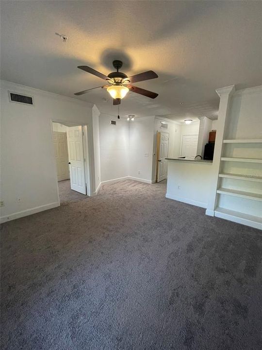 В аренду: $1,600 (1 спален, 1 ванн, 685 Квадратных фут)