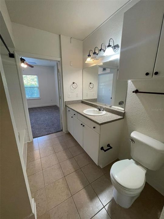 В аренду: $1,600 (1 спален, 1 ванн, 685 Квадратных фут)