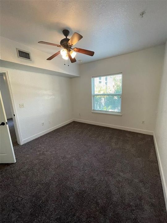 В аренду: $1,600 (1 спален, 1 ванн, 685 Квадратных фут)