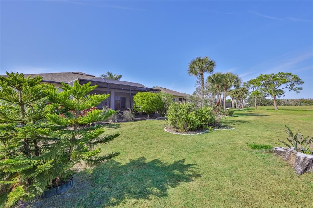 На продажу: $369,750 (2 спален, 2 ванн, 1929 Квадратных фут)