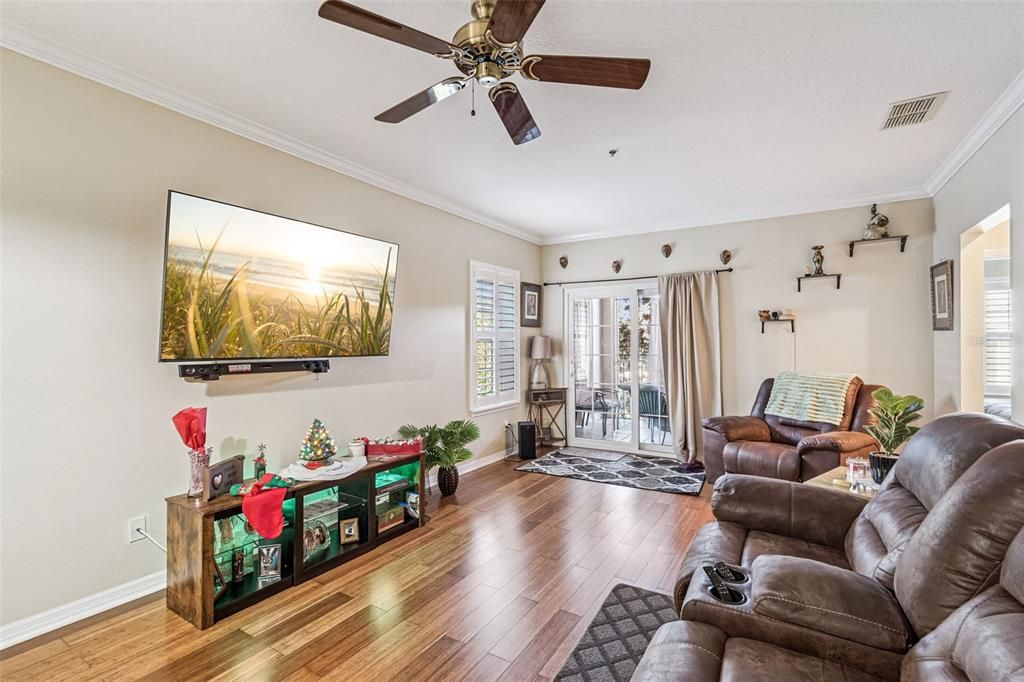 For Sale: $180,000 (3 beds, 2 baths, 1351 Square Feet)