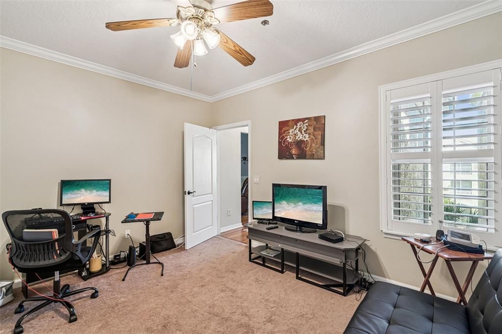 For Sale: $180,000 (3 beds, 2 baths, 1351 Square Feet)