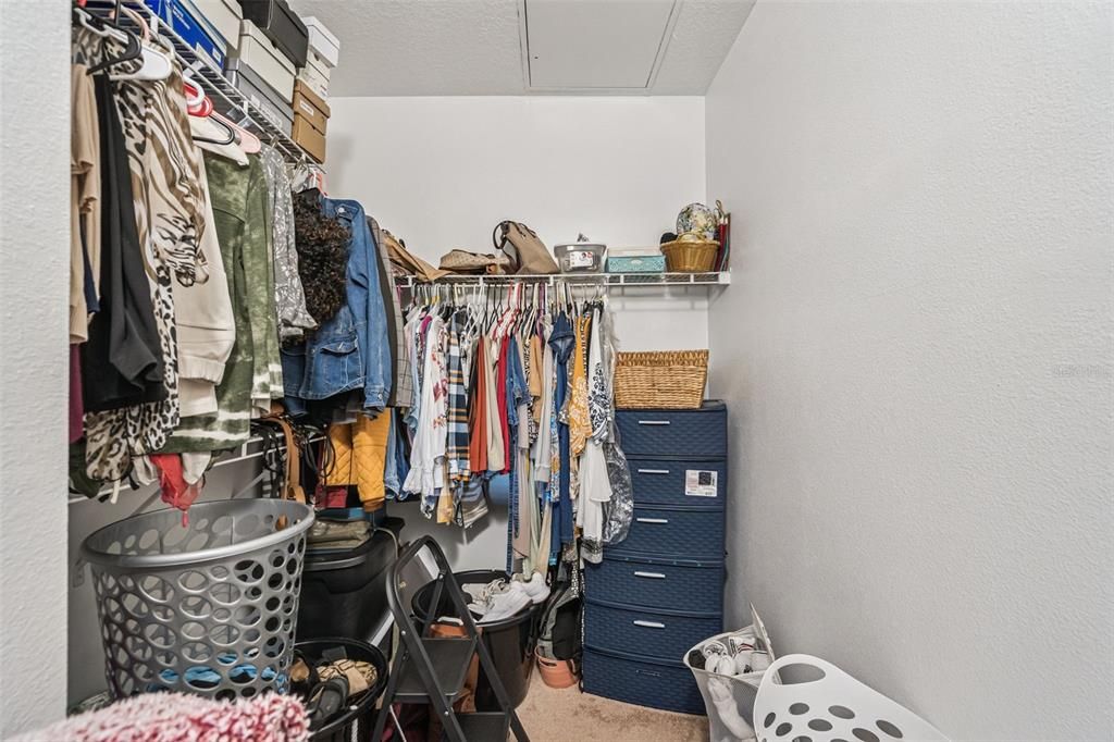 For Sale: $180,000 (3 beds, 2 baths, 1351 Square Feet)